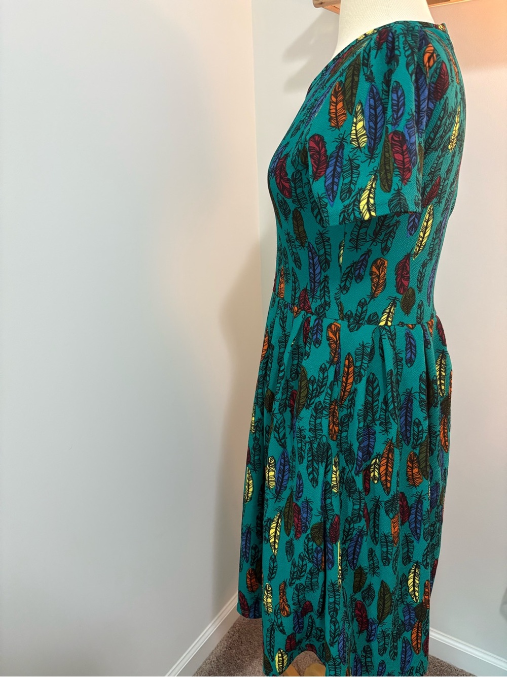 Teal Feather-Print Fit & Flare Dress - Picture 4 of 9